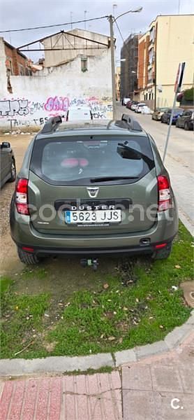 Usado Dacia Duster Lauréate 109 CV (80 kW) 2015 Verde SUV