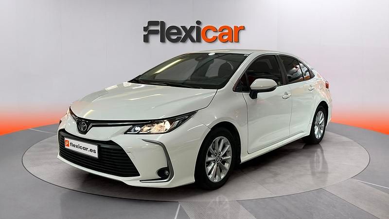 Käytetty Toyota Corolla Active 122 HP (89 kW) 2022 Valkoinen Sedan