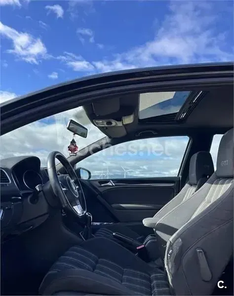 Usado VW Golf VII GTI 210 CV (154 kW) 2012 Gris / plata Berlina