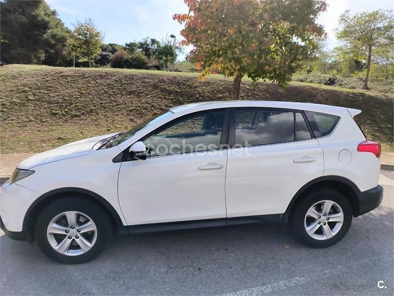 Usado Toyota RAV4 Active 150 CV (110 kW) 2013 Blanco SUV