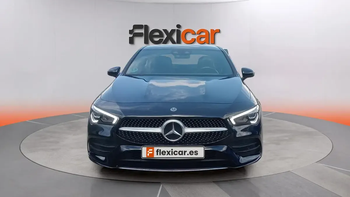 Usado Mercedes CLA200 163 CV (119 kW) 2020 Negro Berlina
