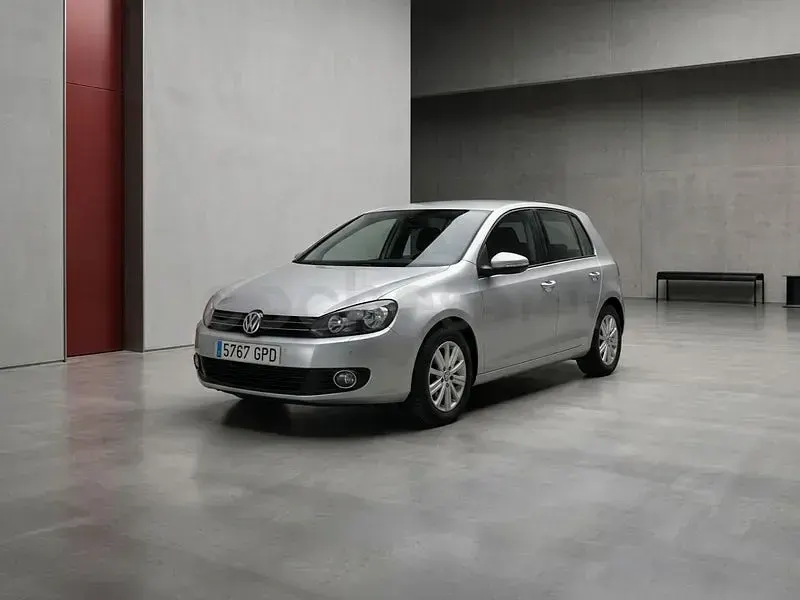 Usado VW Golf VI Advance 105 CV (77 kW) 2009 Gris / plata Utilitario