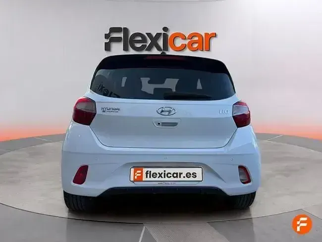 Usado Hyundai i10 84 CV (61 kW) 2022 Blanco Utilitario