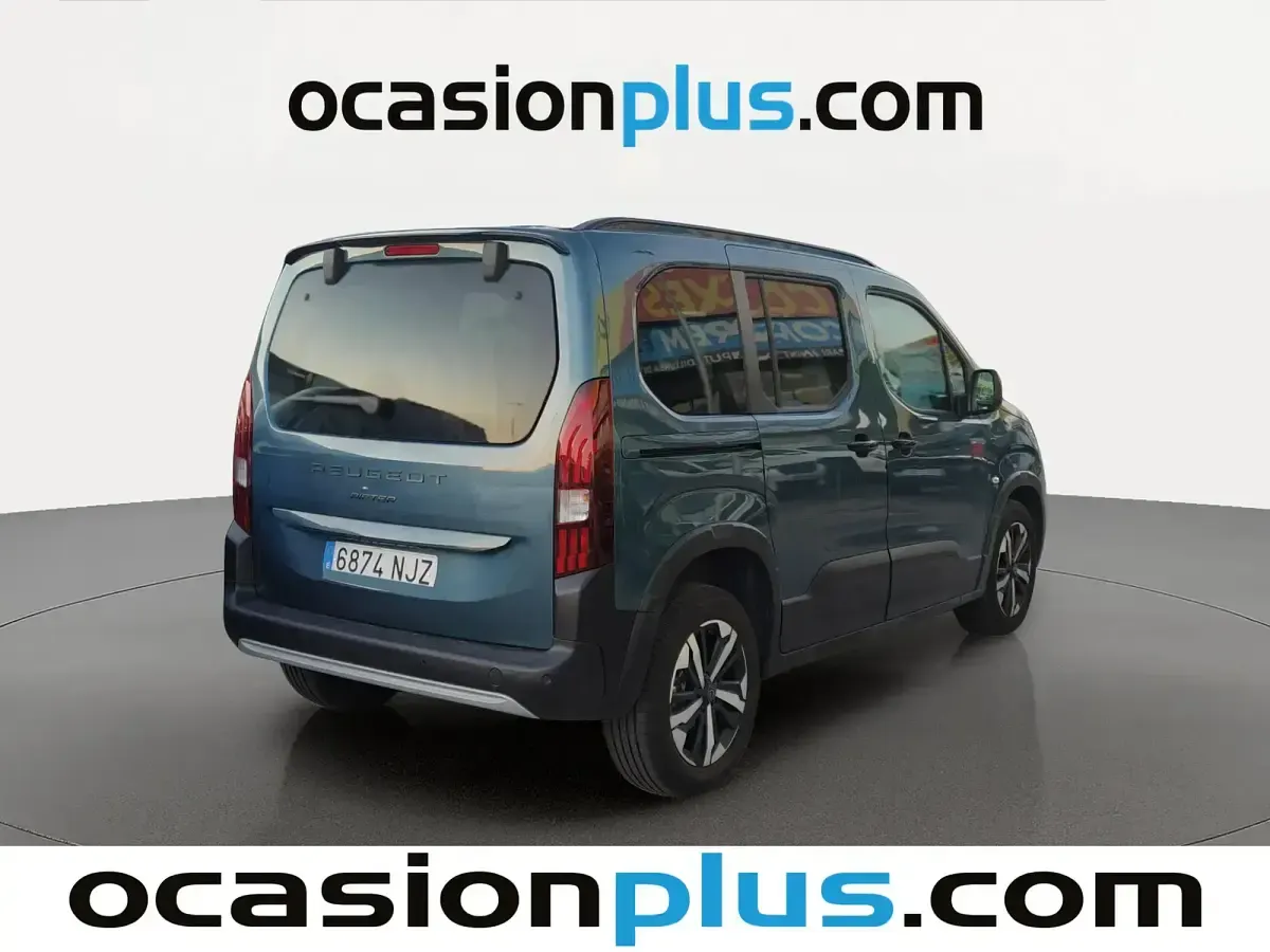 Second-hand Peugeot Rifter GT 130 CP (95 kW) 2026 Albastru Monovolum