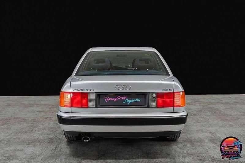 Usado Audi 100 132 CV (97 kW) 1992 Plateado Berlina