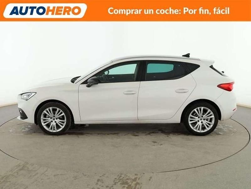 Usado Seat Leon Style 150 CV (110 kW) 2024 Blanco Berlina