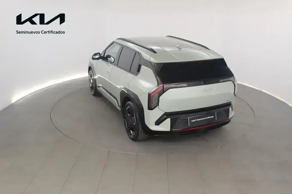 Usado Kia EV3 GT-Line 150 kW (204 CV) 2024 Verde SUV