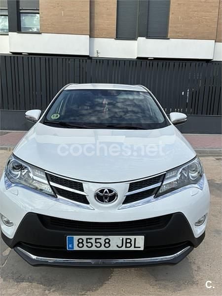 Usado Toyota RAV4 Advance 124 CV (91 kW) 2014 Blanco SUV