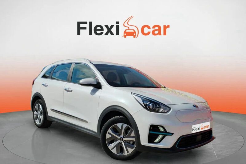 Blanco Usado 2021 Kia e-Niro SUV | 17.890 € - Imagen 1/4