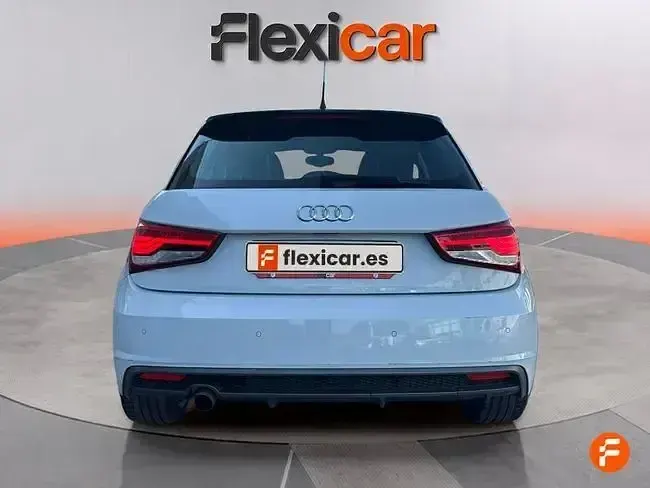 Usado Audi A1 Sportback 95 CV (69 kW) 2018 Blanco Utilitario