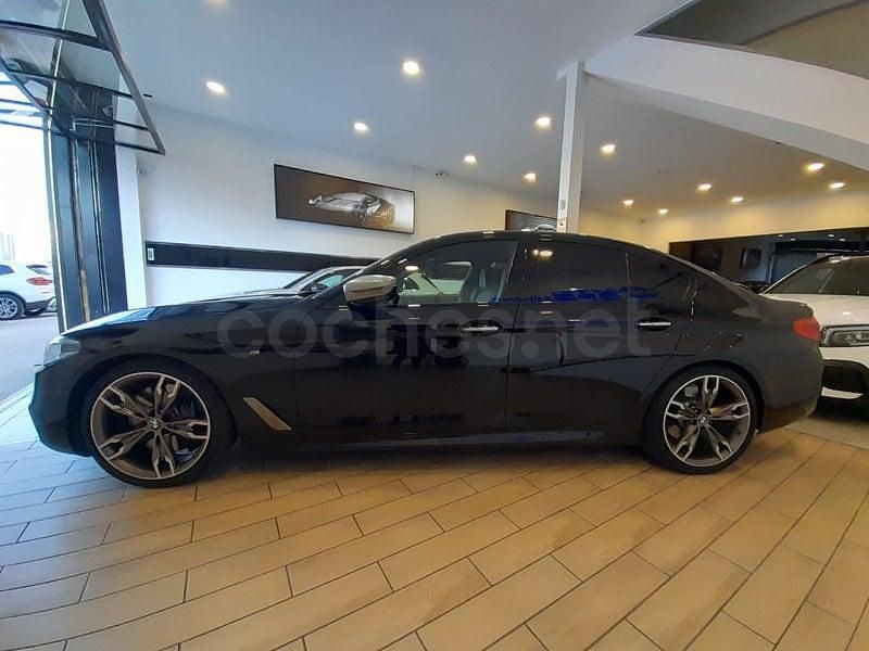 Usado BMW M550 Comfort Edition 462 CV (339 kW) 2017 Negro Berlina