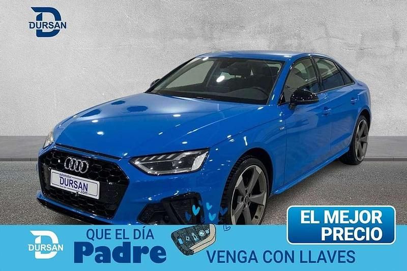 Usado Audi A4 S-Line 165 CV (121 kW) 2022 Azul Berlina