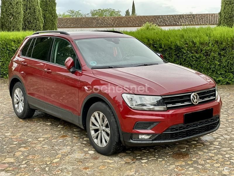 Granate Usado 2019 VW Tiguan Edition SUV | 21.900 € (Un poco caro) - Imagen 1/4