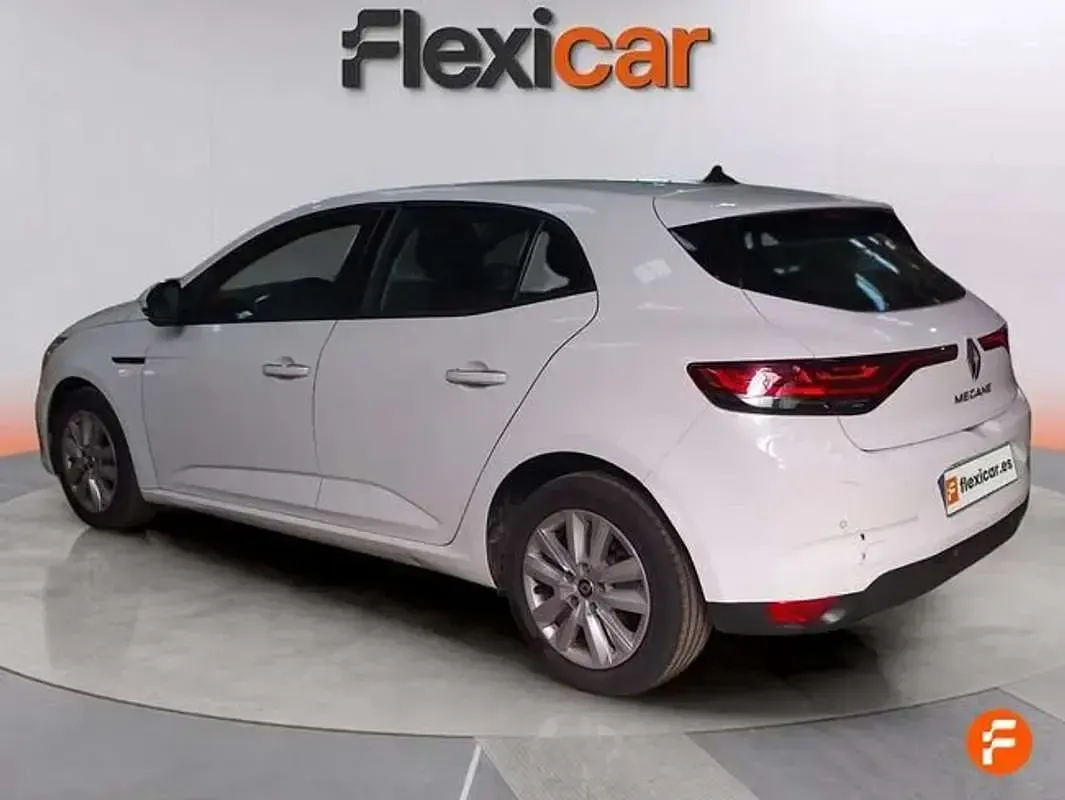 Usado Renault Mégane Equilibre 116 CV (85 kW) 2022 Blanco Utilitario
