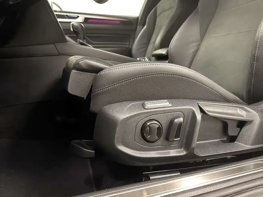 Usado VW Arteon R-line 150 HP (110 kW) 2022 Branco Coupé