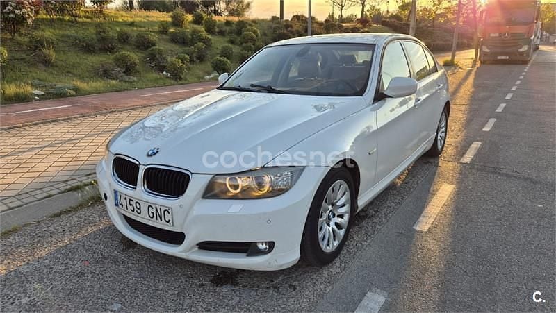Usado BMW 320 177 CV (130 kW) 2009 Blanco Berlina