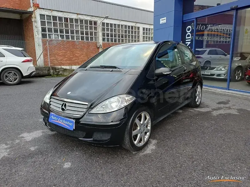 Usado Mercedes A180 Avantgarde 109 CV (80 kW) 2008 Negro Berlina