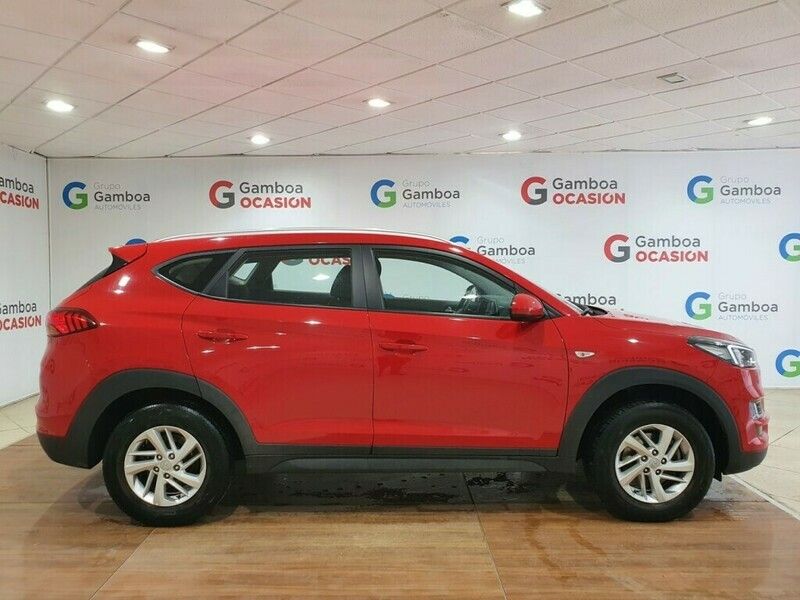 Usado Hyundai Tucson 132 CV (97 kW) 2019 Rojo SUV
