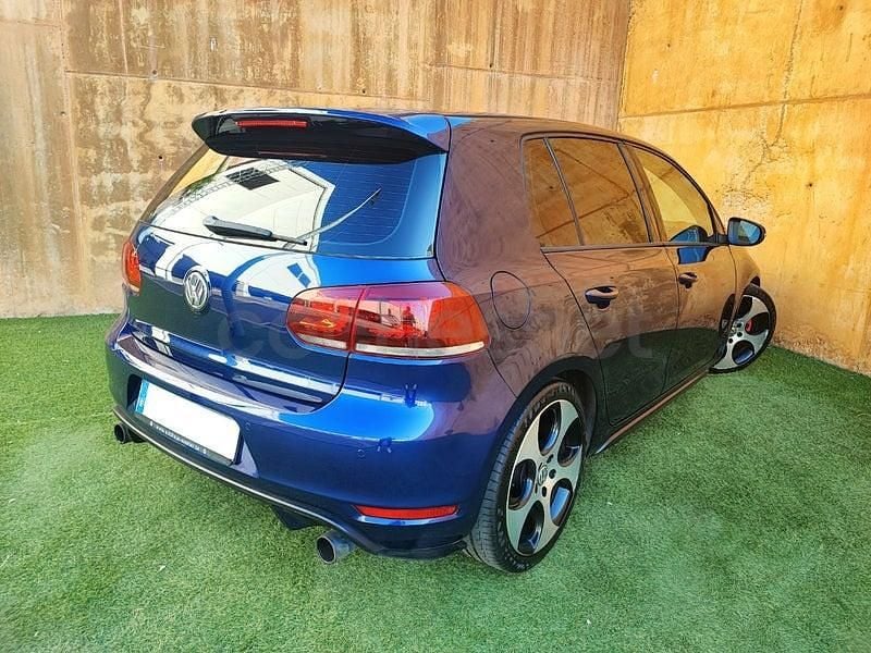 Usado VW Golf VI GTI 210 CV (154 kW) 2011 Azul Utilitario