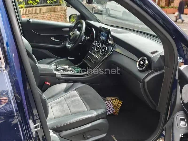 Usado Mercedes GLC250 211 CV (155 kW) 2018 Azul SUV