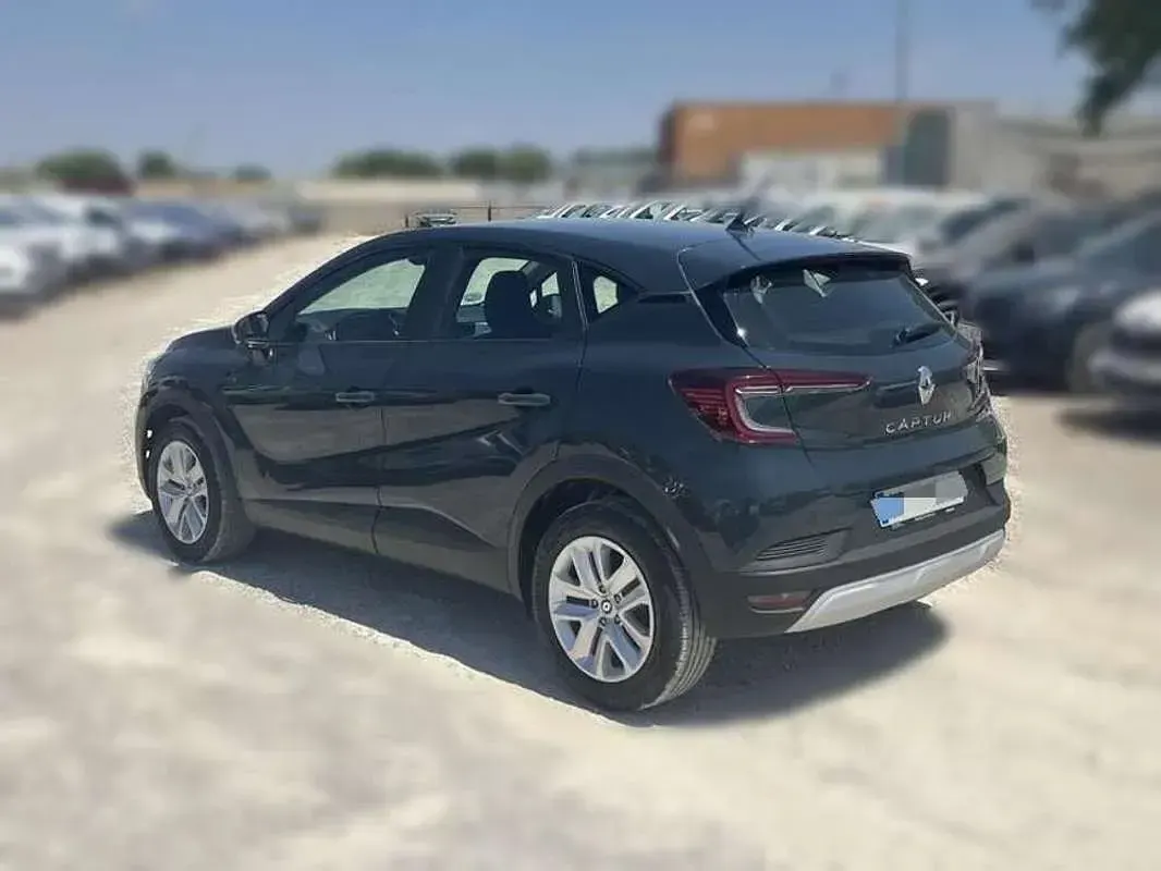 Usado Renault Captur Equilibre 91 CV (66 kW) 2023 Gris SUV
