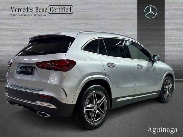 Usado Mercedes GLA200 163 CV (119 kW) 2026 Plata hightech SUV