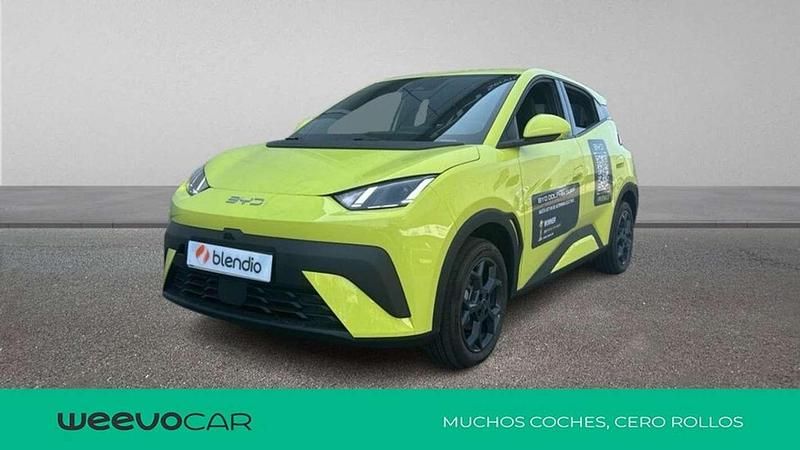 Verde Nuevo 2025 BYD Dolphin Surf Comfort Utilitario | 20.492 € - Imagen 1/4