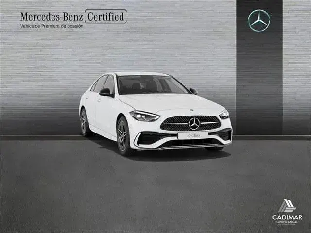 Usado Mercedes C200 163 CV (119 kW) 2023 Blanco Berlina