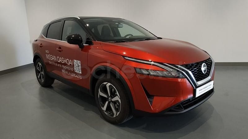 Usado Nissan Qashqai N-Connecta 140 CV (102 kW) 2024 Granate SUV