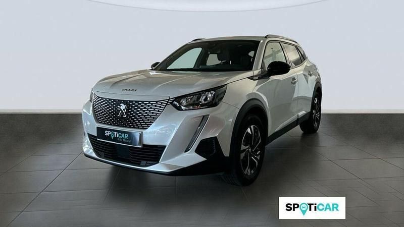 Usado Peugeot e-2008 Allure 100 kW (136 CV) 2023 Blanco SUV