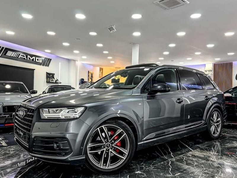 Gris Usado 2018 Audi Q7 Ambiente SUV | 42.990 € (Un poco caro) - Imagen 1/4