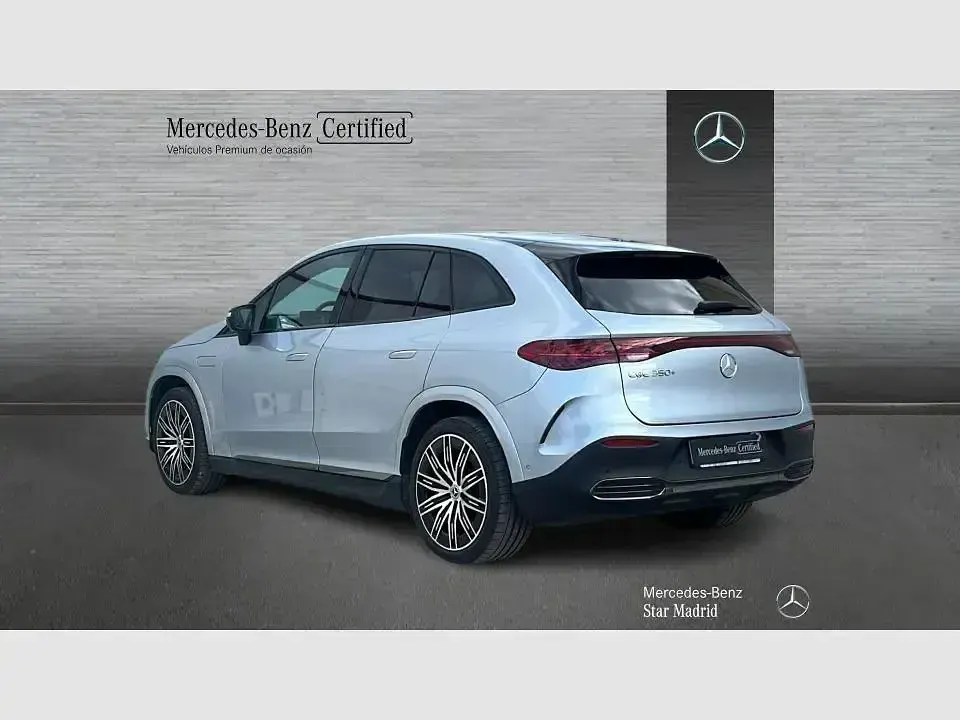 Usado Mercedes EQE350 AMG 235 kW (320 CV) 2025 Gris SUV