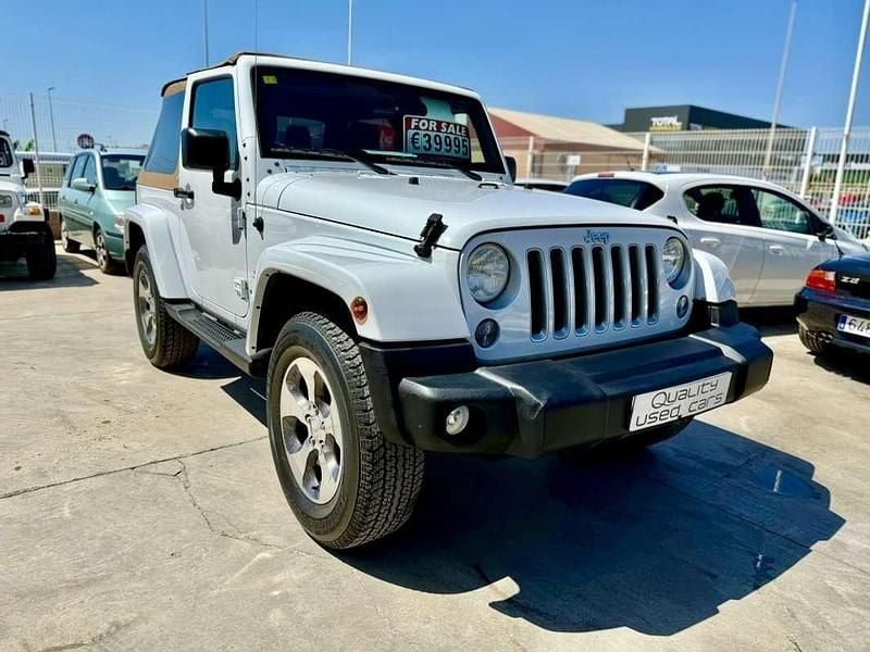 Usado Jeep Wrangler Sahara 200 CV (147 kW) 2017 Blanco SUV