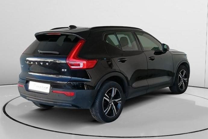 Usado Volvo XC40 Plus 163 CV (119 kW) 2023 SUV