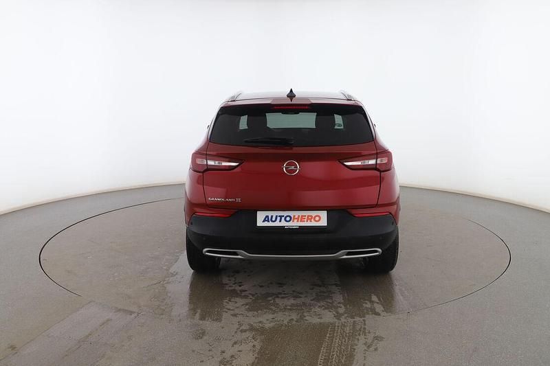 Usado Opel Grandland X Selective 131 CV (96 kW) 2018 Rojo SUV