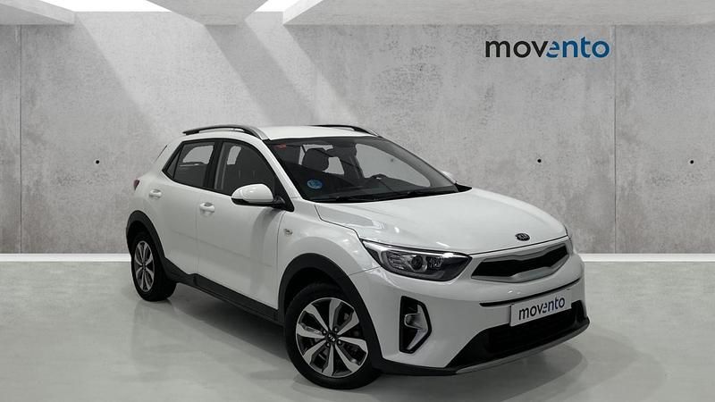 Blanco Usado 2021 Kia Stonic SUV | 14.540 € (Precio justo) - Imagen 1/4