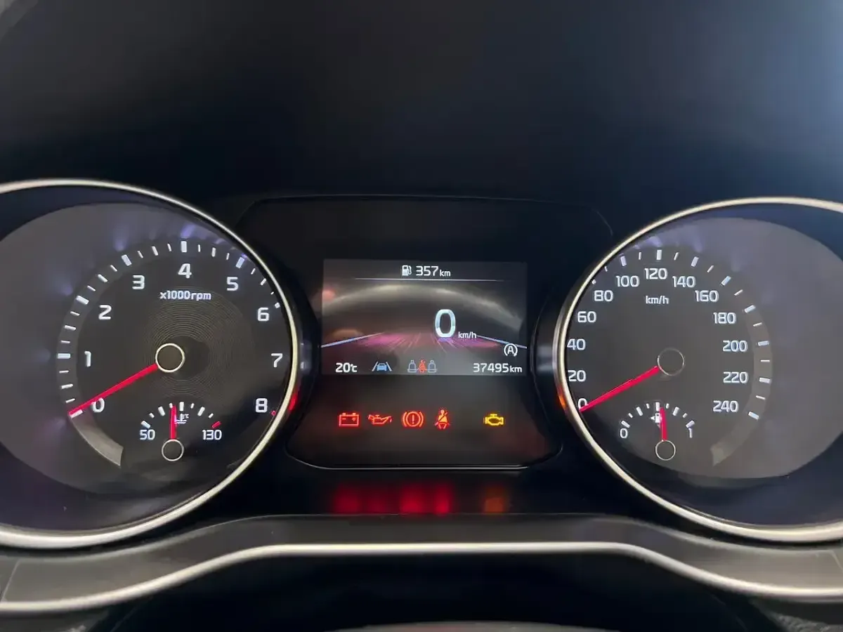 Usado Kia Ceed 120 CV (88 kW) 2022 Gris Utilitario