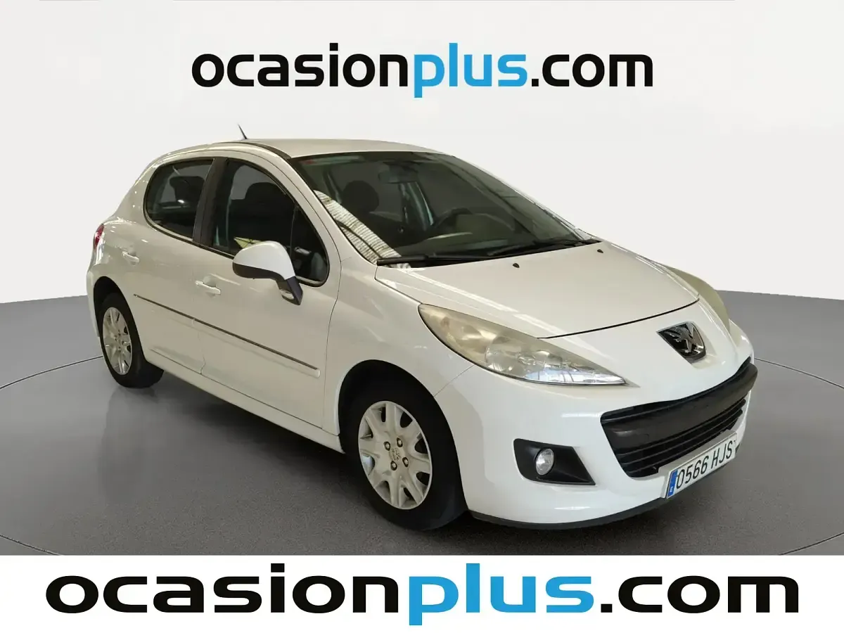 Usado Peugeot 207 Business-Line 70 CV (51 kW) 2012 Blanco Berlina