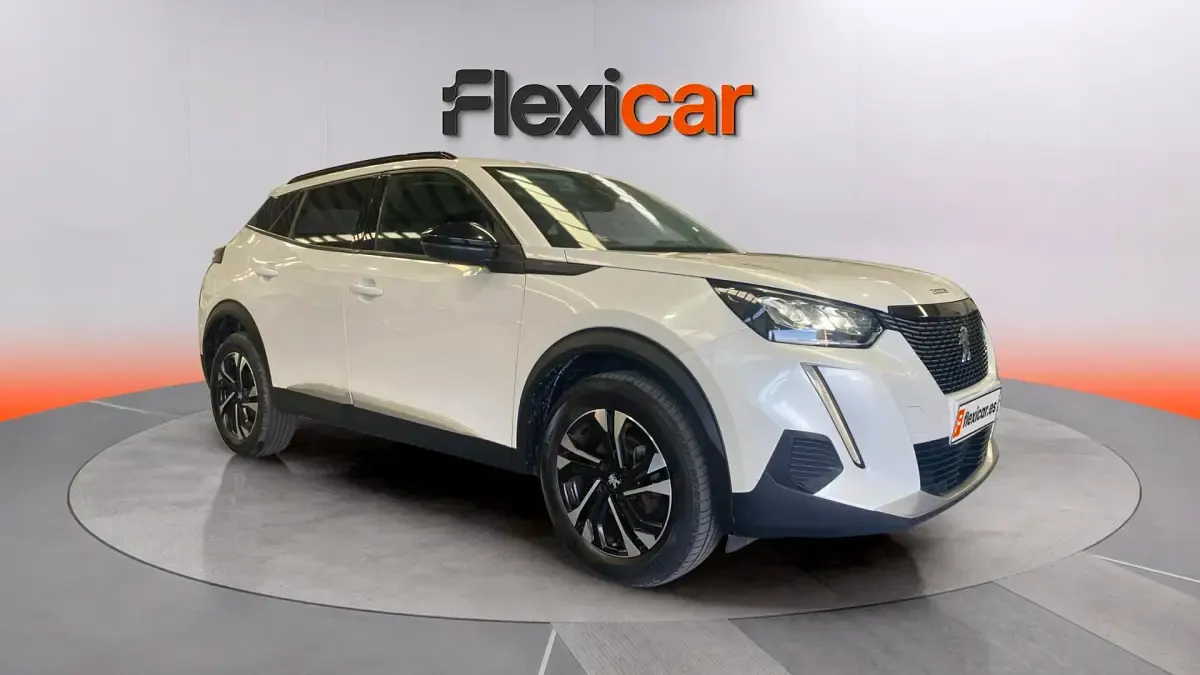 Usado Peugeot 2008 Allure 131 CV (96 kW) 2023 SUV