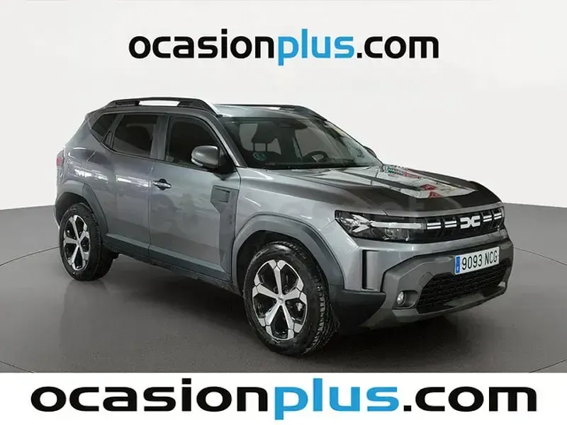 Usado Dacia Duster Journey 130 CV (95 kW) 2025 Gris / plata SUV