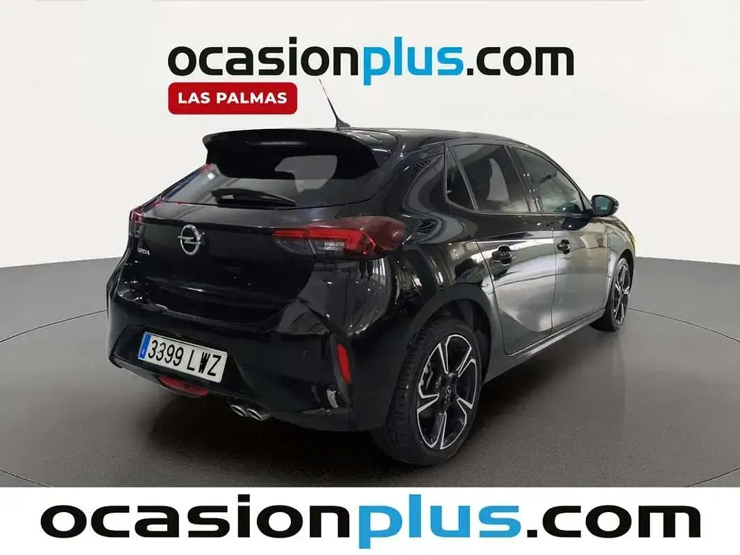 Usado Opel Corsa GS Line 131 CV (96 kW) 2022 Negro Utilitario