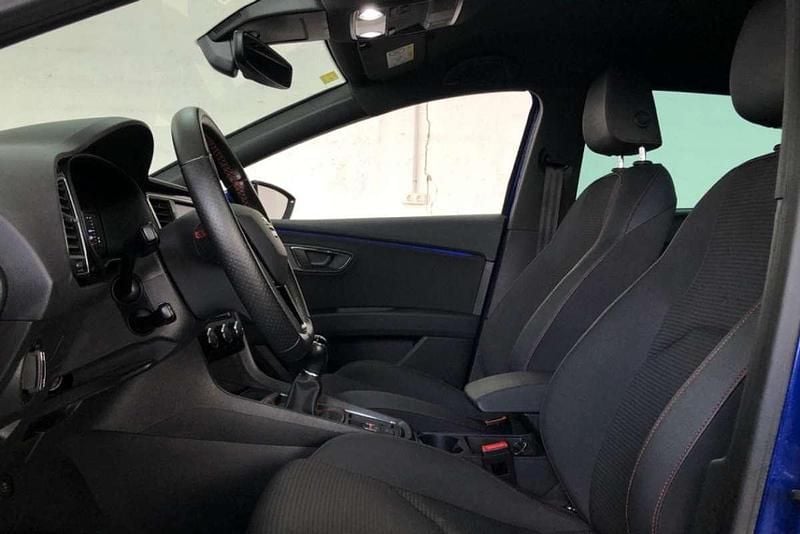 Usado Seat Leon Black Edition 150 CV (110 kW) 2020 Azul Utilitario