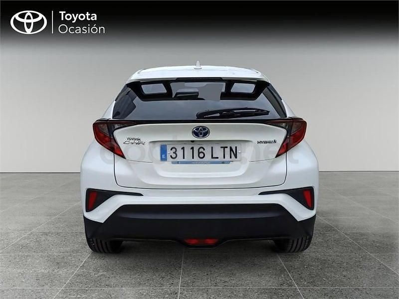 Usado Toyota C-HR Advance 122 CV (89 kW) 2021 Blanco SUV