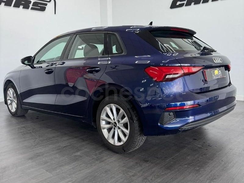 Usado Audi A3 110 CV (80 kW) 2021 Azul Berlina