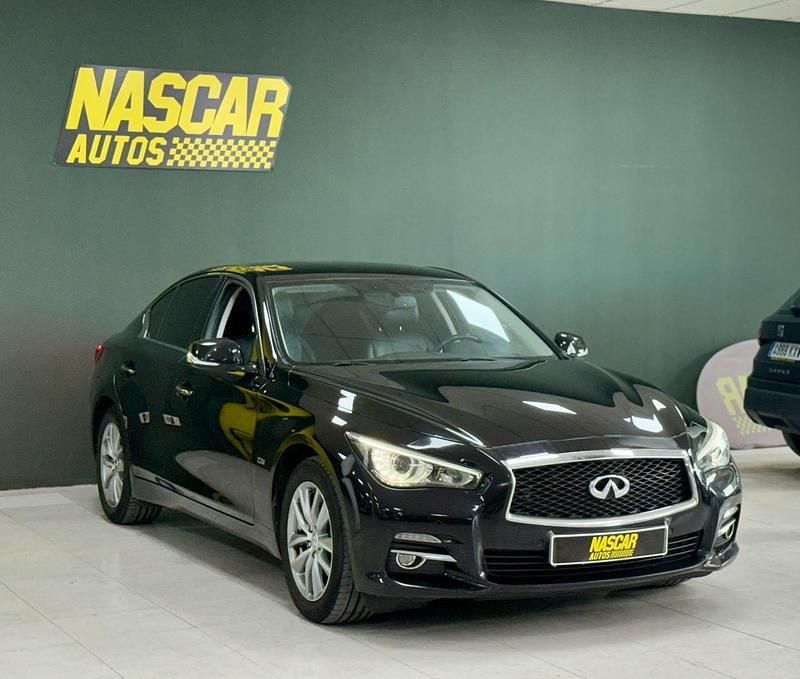 Usado Infiniti Q50 Premium 170 CV (125 kW) 2018 Negro Berlina