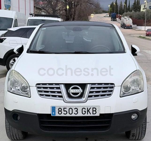 Usado Nissan Qashqai Tekna 140 CV (102 kW) 2008 Blanco SUV