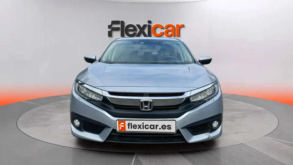 Usado Honda Civic Executive 120 CV (88 kW) 2019 Gris Berlina