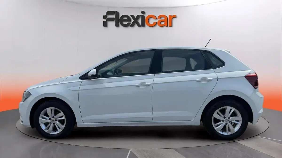 Usado VW Polo Advance 80 CV (58 kW) 2019 Blanco Utilitario
