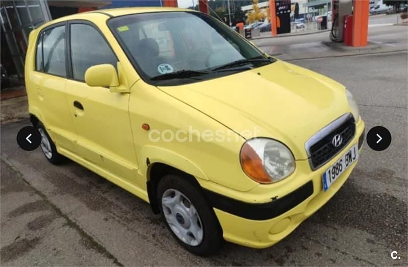 Usado Hyundai Atos GLS 55 CV (40 kW) 2002 Amarillo Utilitario