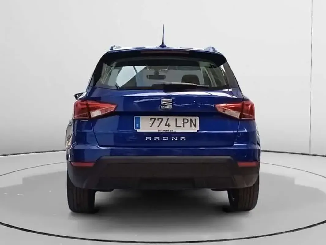 Usado Seat Arona Style 110 CV (80 kW) 2021 Azul SUV